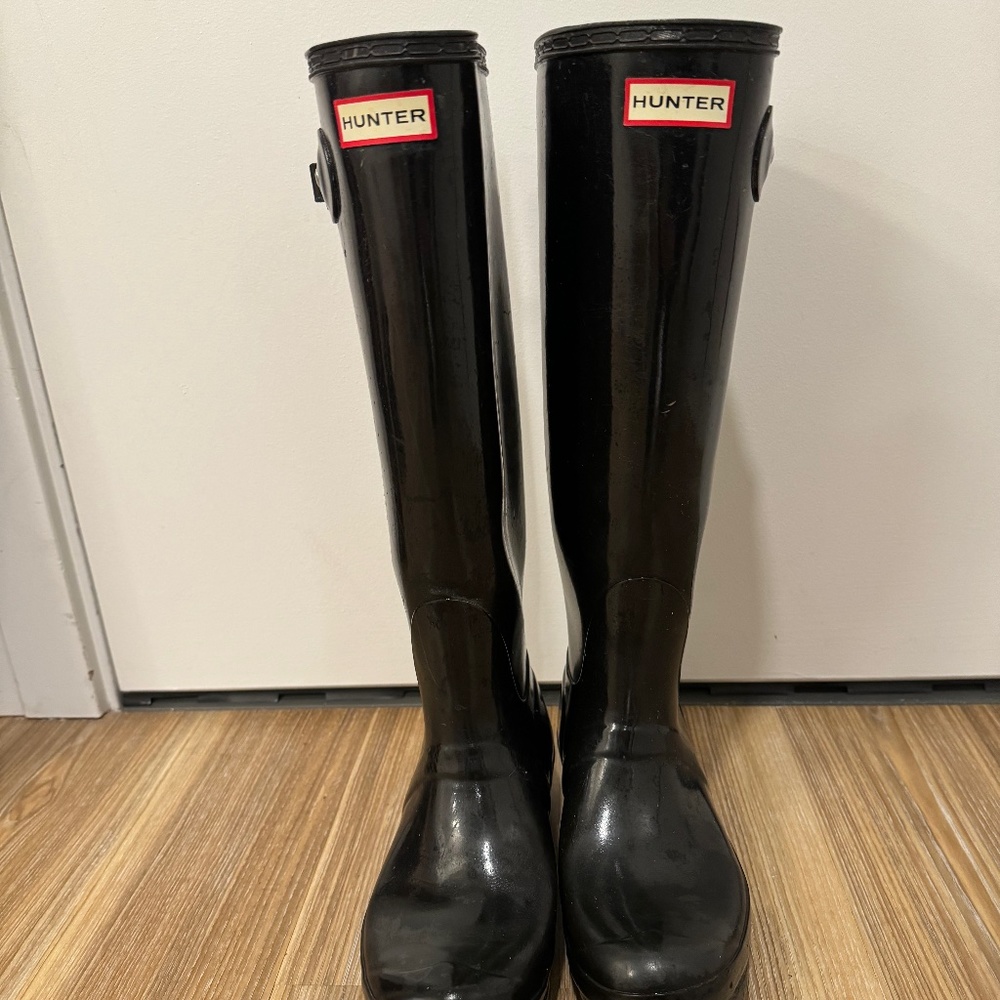Black Shiny Tall Hunter Rain Boots